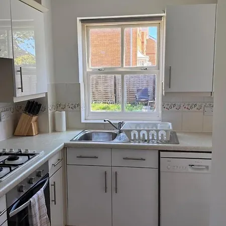 Bradley Stoke 3 Bedroom House Bristol